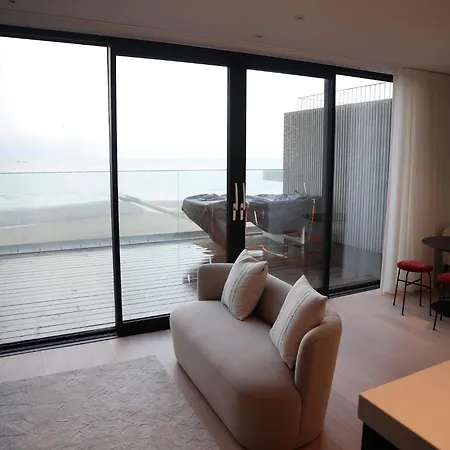 Louis Emilie With Beautiful Sea View Apartment Nieuwpoort