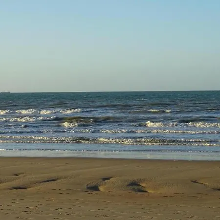 Apartment In Nieuwpoort With Sea Beach *